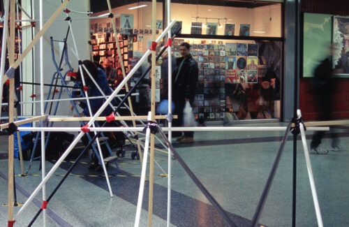 Provisional DIY at the Elephant and Castle shopping center, 2001.